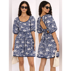 Laura Ashley Urban Outfitters Swan Print Mini Dress XS Blue 
 Puff Sleeve Dress